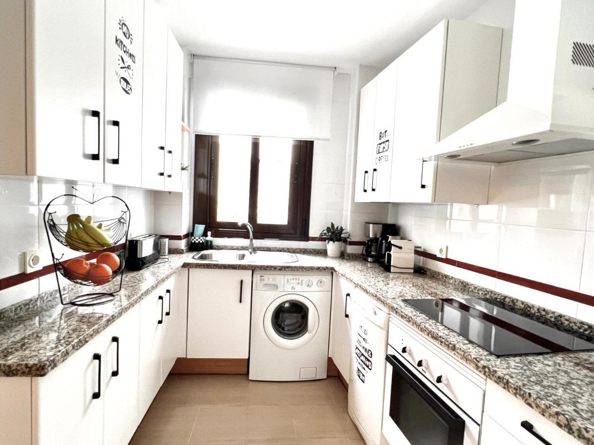 Teodosio Apartment Free Parking & Central Ac Севилья Экстерьер фото