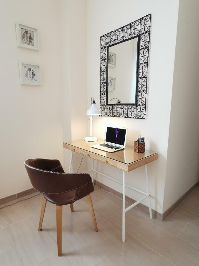 Teodosio Apartment Free Parking & Central Ac Севилья Экстерьер фото